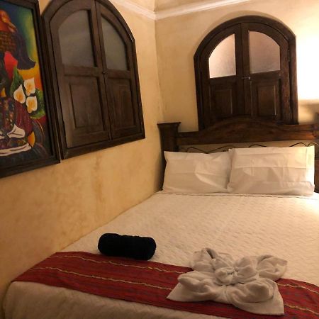 Hotel Mansion Del Rey By San Sebastian Antigua Exterior photo