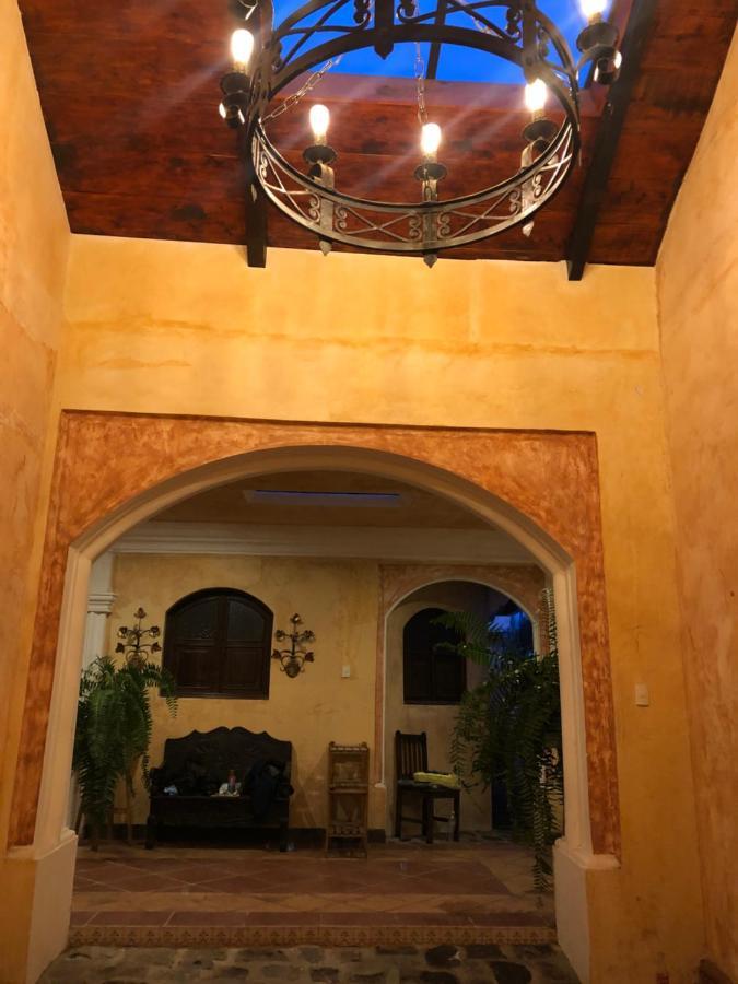 Hotel Mansion Del Rey By San Sebastian Antigua Exterior photo